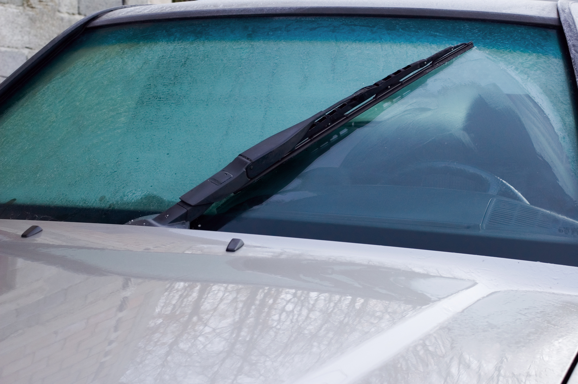 Why Your Windshield Wiper Fluid Is Not Coming Out? Find Fixes Here