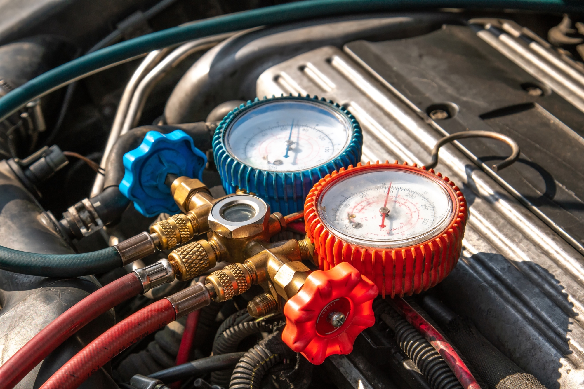 ac-low-side-pressure-too-high-causes-and-how-to-fix-it-my-car-makes