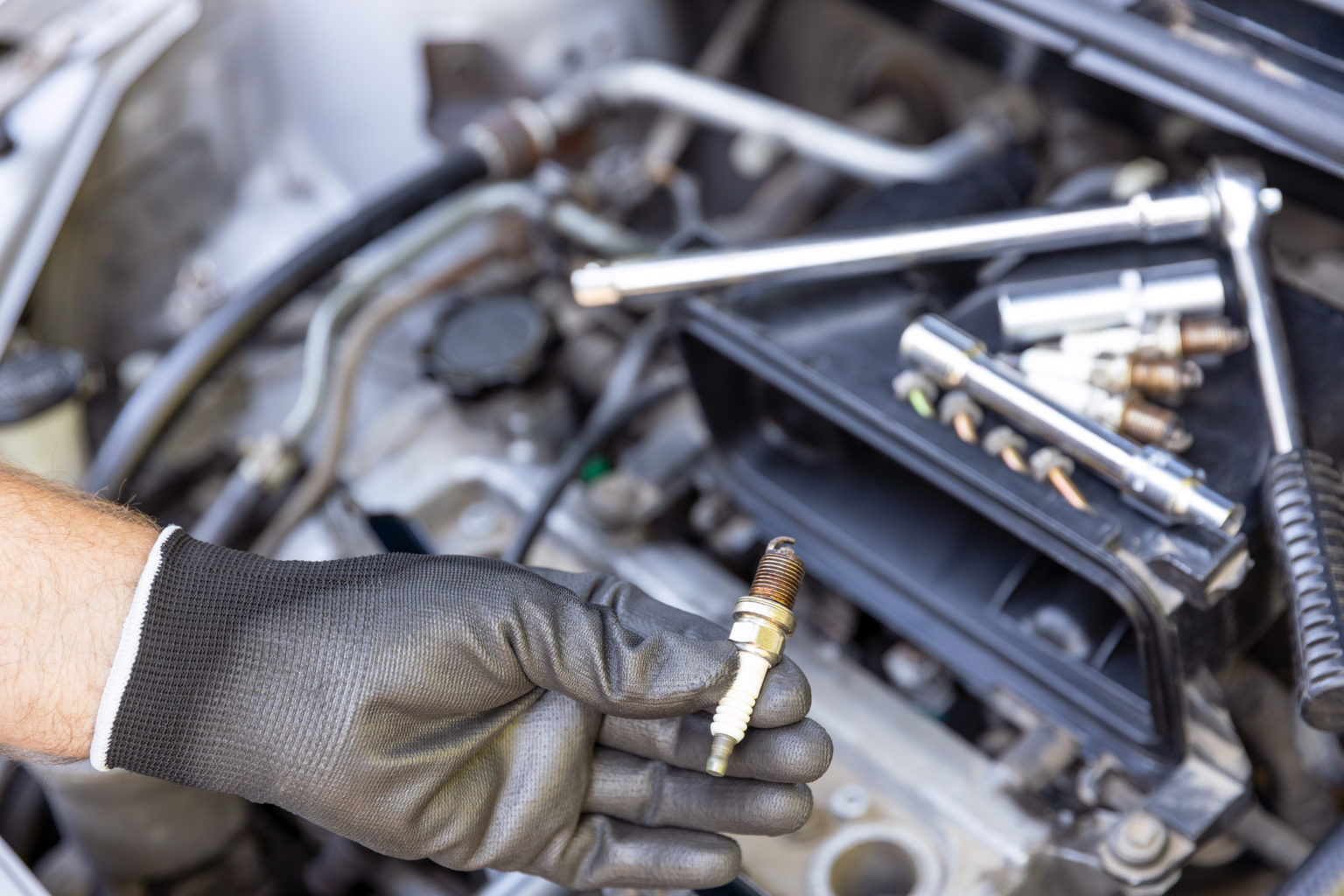 can-bad-spark-plugs-cause-rattling-my-car-makes-noise