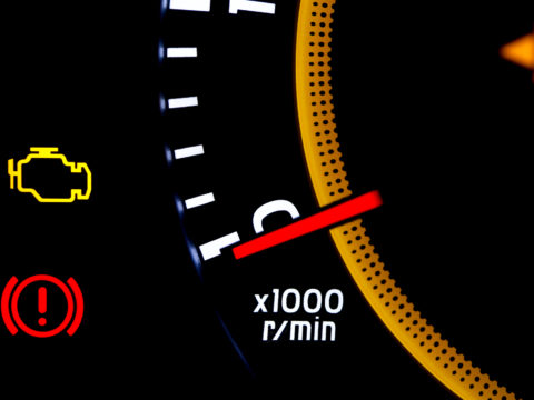 What Causes Check Engine Light in Cold and Hot Weather