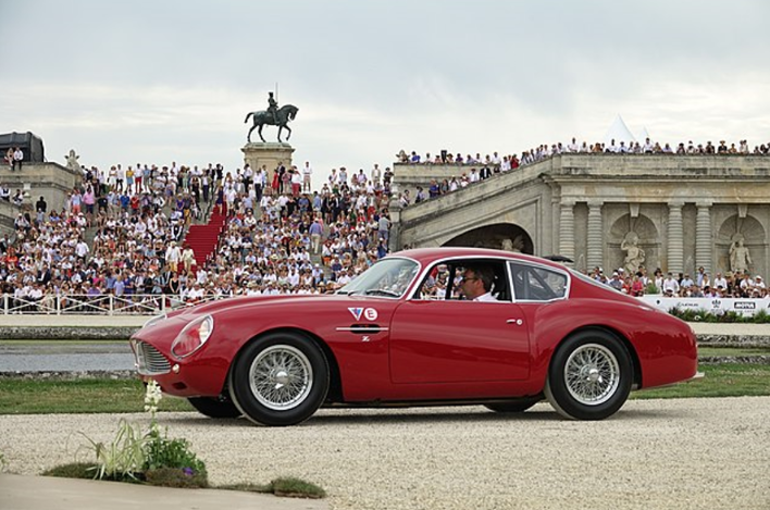 Aston Martin DB4 GT Zagato Continuation