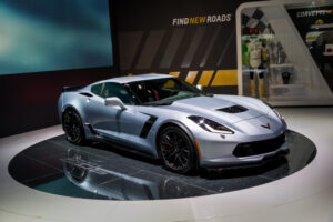 Top 14 American Muscle Cars Built to Win Drag Races - My Car Makes Noise