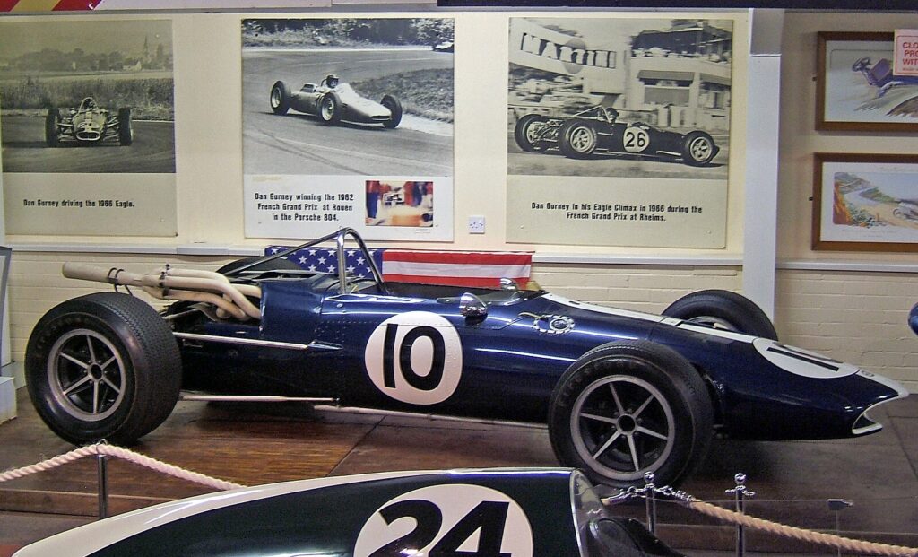 20 Bizarre Racecars You Won’t Believe Actually Exist - My Car Makes Noise