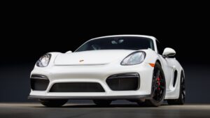 20 Iconic Porsche Models That Define Design Excellence - My Car Makes Noise