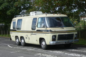 14 RV Models That Defined the Golden Age of Road Trips - My Car Makes Noise
