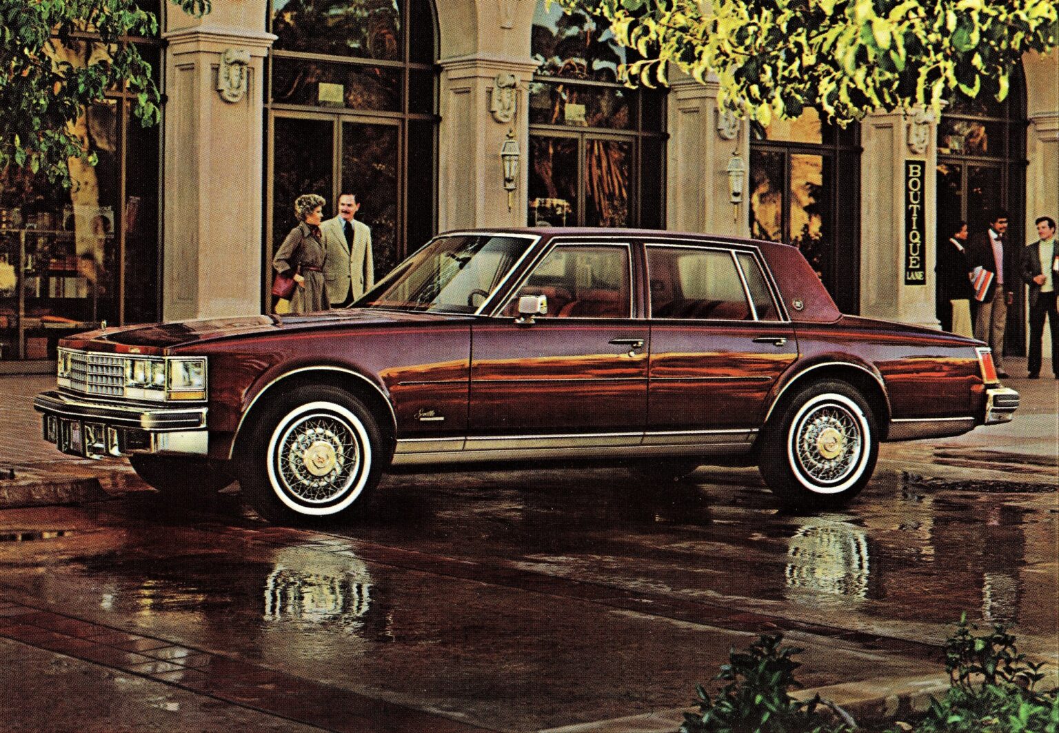 21 Milestones in the Evolution of Luxury Cars - My Car Makes Noise