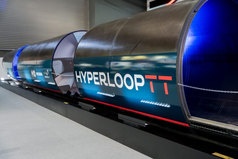 13 Futuristic Transit Systems Making Cities More Connected - My Car ...